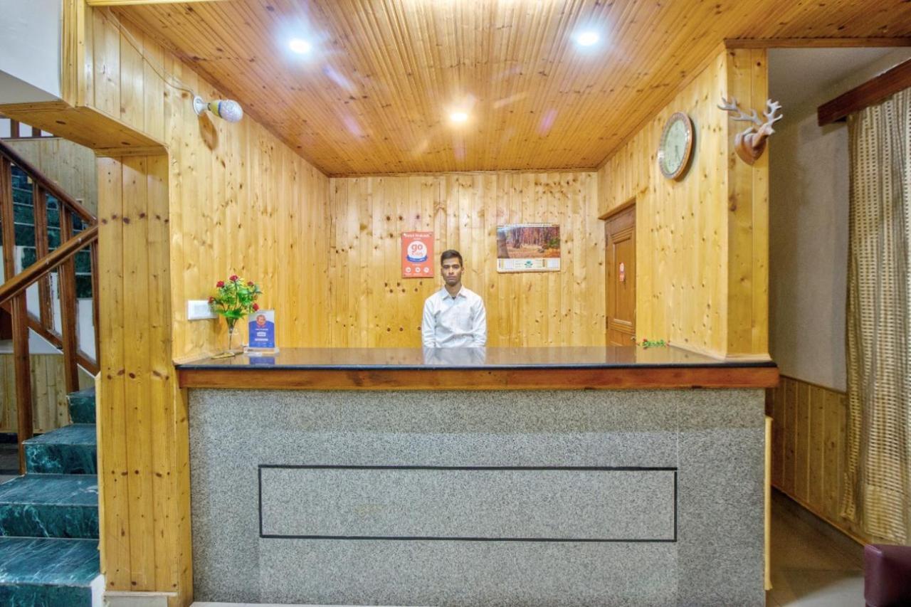 Ayushman Hotels Manali  Exterior photo